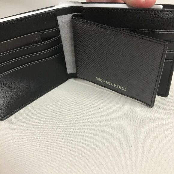 Michael Kors Harrison Wallet NWT - Picture 3 of 9